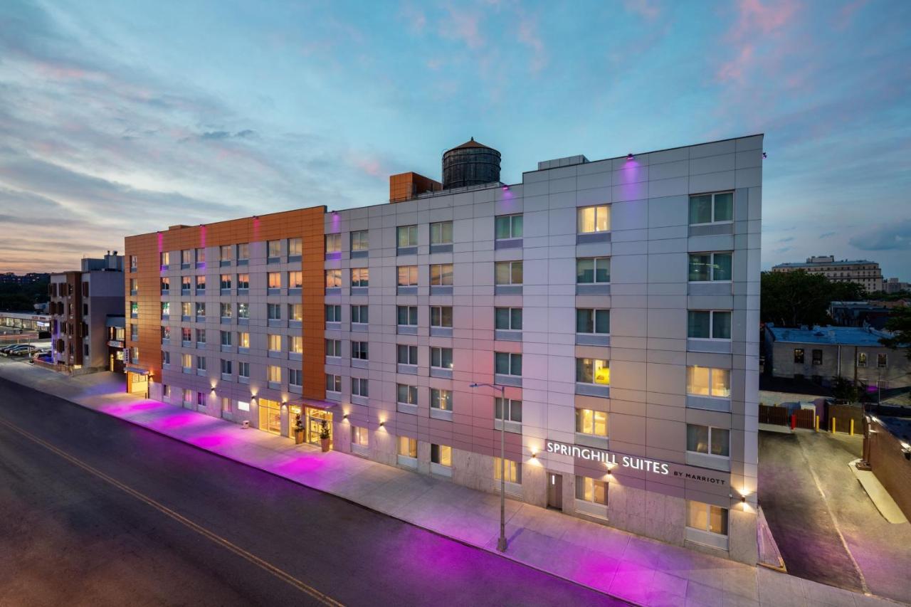 Springhill Suites By Marriott New York Jfk Airport Jamaica Exteriör bild